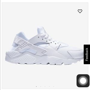 *BRAND NEW*Nike air hurrache white
